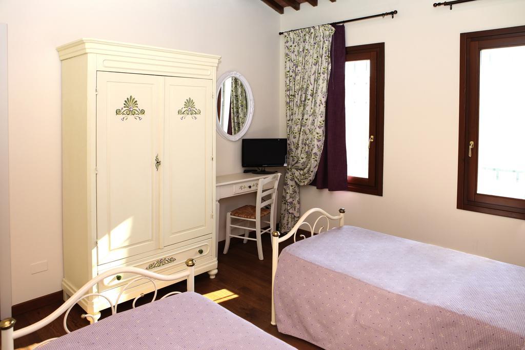 B&B "Corte San Tomaso" Legnago Pokoj fotografie